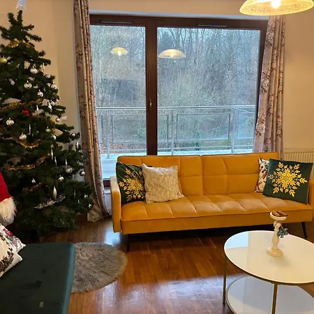 Pohulanka Old - Parking & Balcony